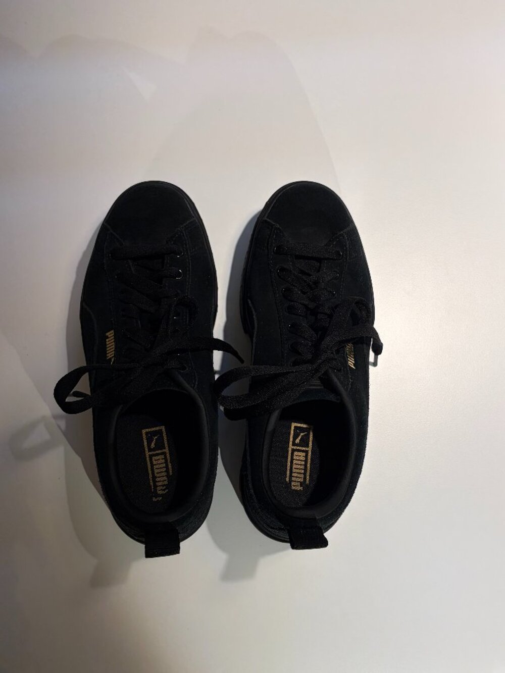 PUMA Mayze Black Suede Platform Sneakers Gold Logo Women’s 7.5